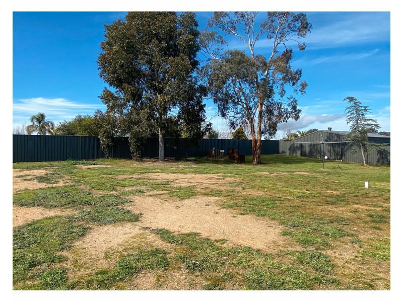22 Tweed Court, Thurgoona NSW 2640