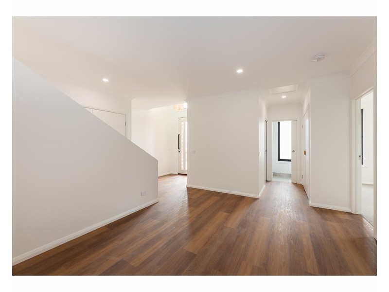 6 Billabong Place, Thurgoona NSW 2640