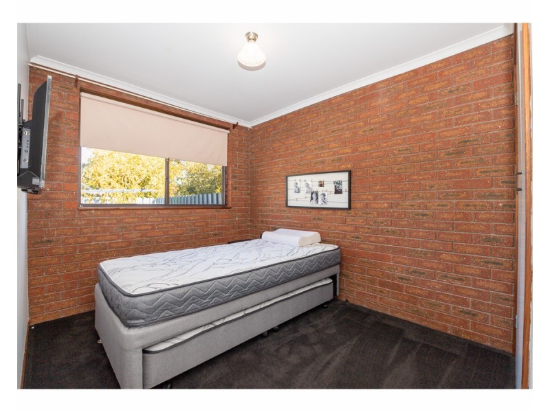 9/595 Webb Street, Lavington NSW 2641