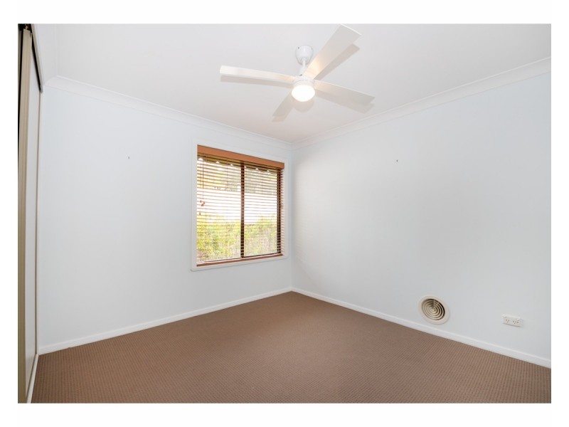 12 Michelle Avenue, Lavington NSW 2641