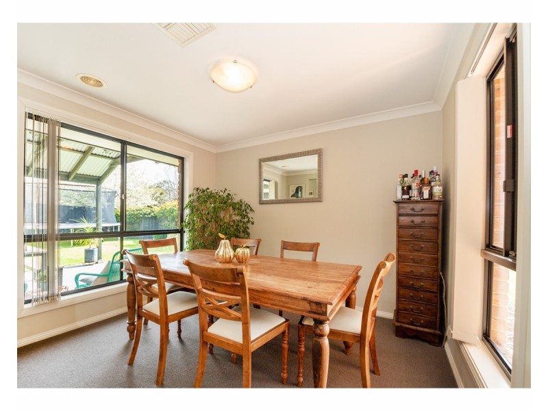 37 Whitebox Circuit, Thurgoona NSW 2640
