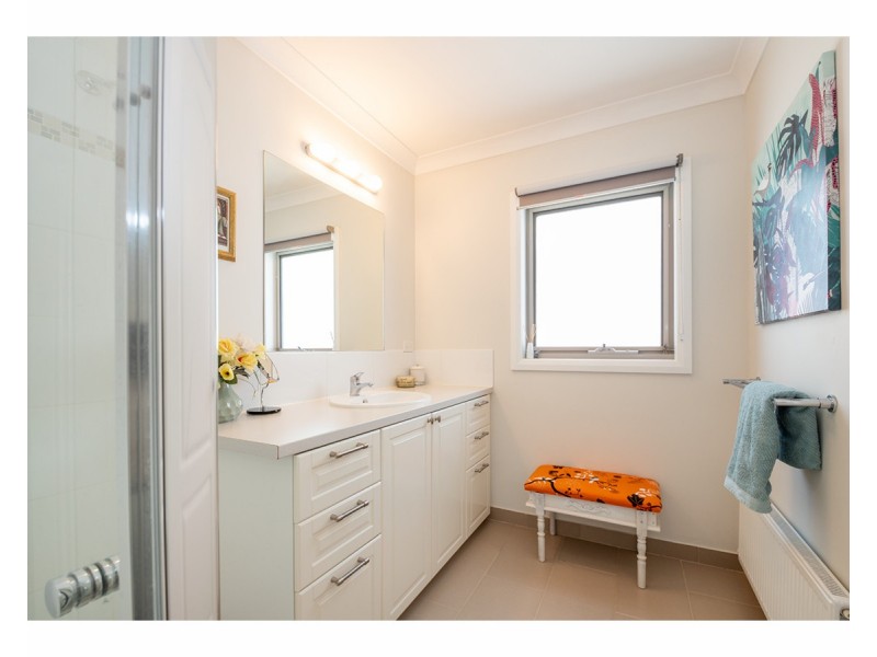 109 Greta Drive, Hamilton Valley NSW 2641