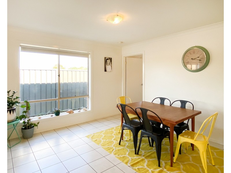 1/3 Victor Place, Lavington NSW 2641