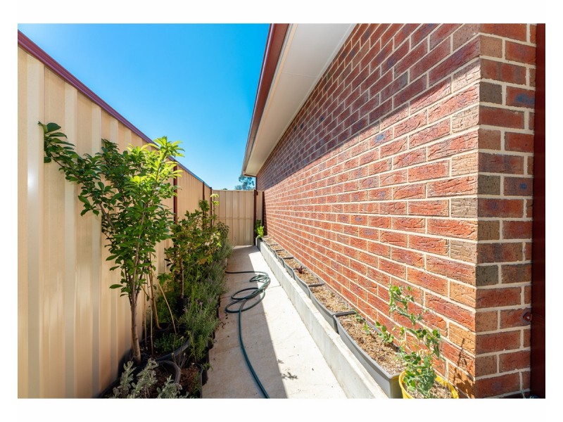 12/833 Watson Street, Glenroy NSW 2640