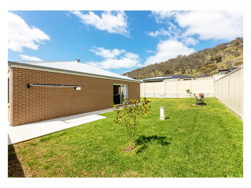 24 Lowerson Way, Wodonga VIC 3690
