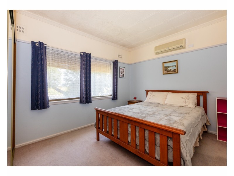 6 Spotted Gum Drive, Lake Hume Village NSW 3691