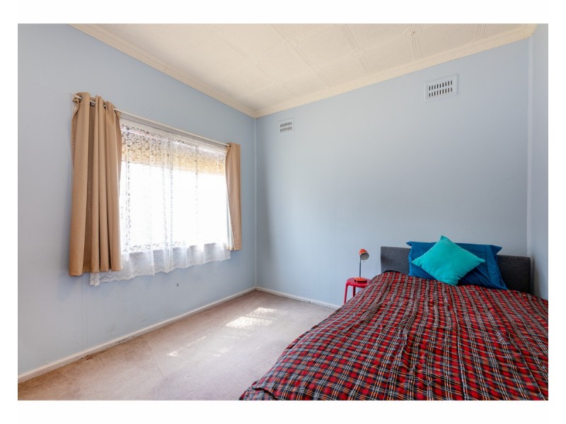 6 Spotted Gum Drive, Lake Hume Village NSW 3691