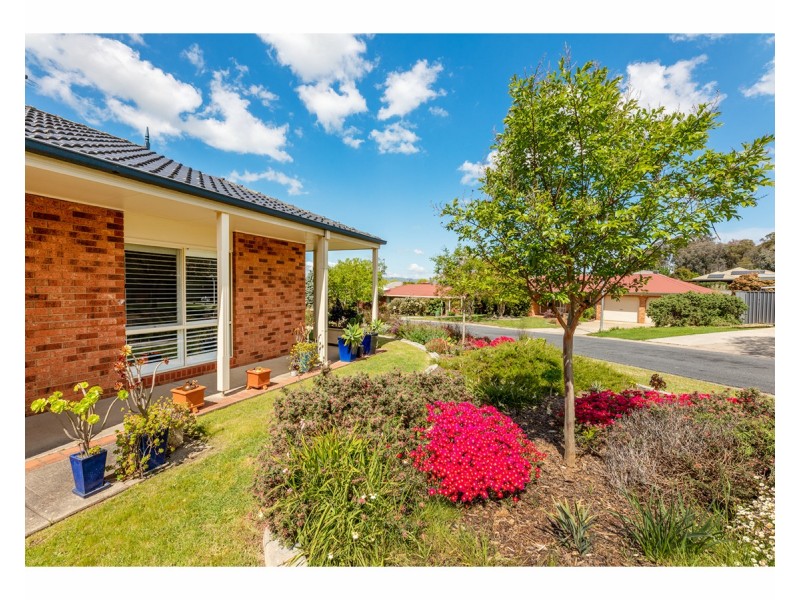 2 Pinnibar Court, Thurgoona NSW 2640