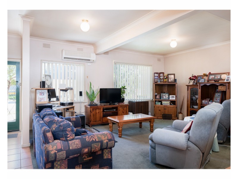 2/353 Tarakan Avenue, North Albury NSW 2640