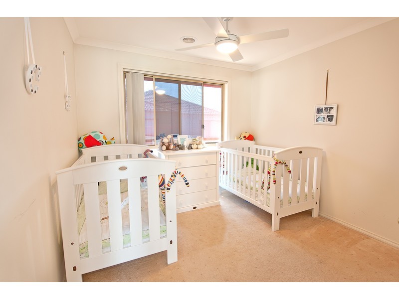 39 Dunne Crescent, Thurgoona NSW 2640