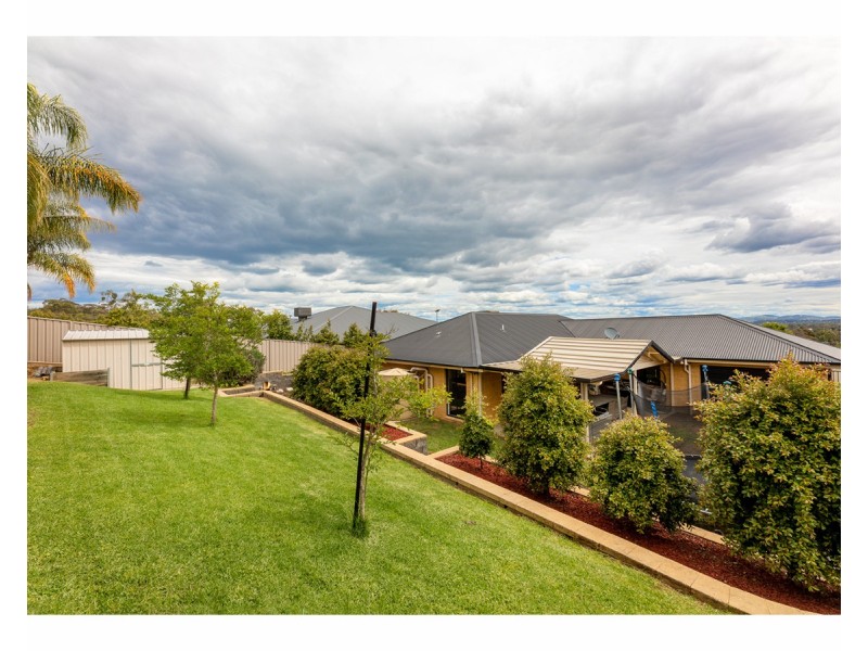 9 Myall Place, Thurgoona NSW 2640