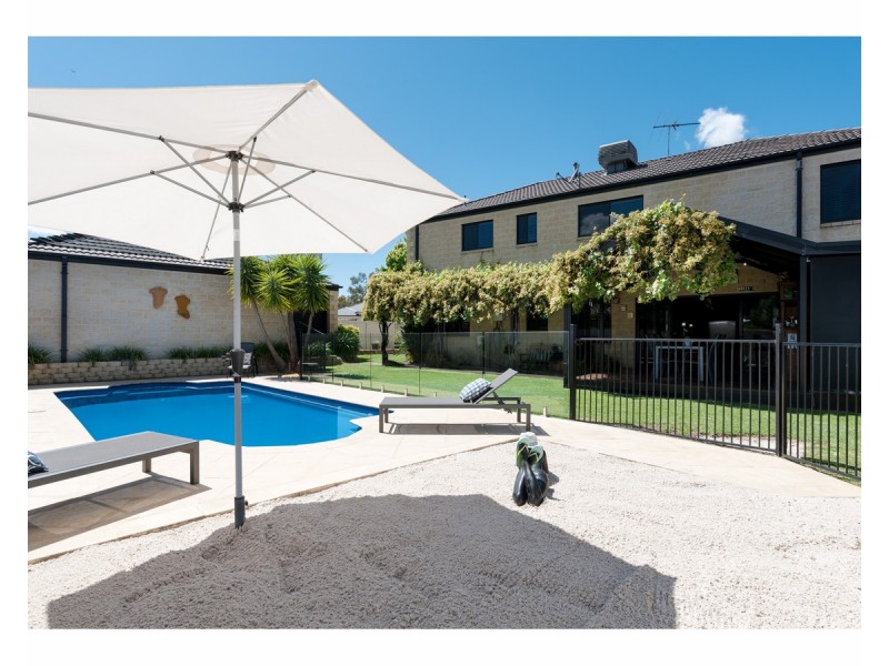 28 Newton Circuit, Thurgoona NSW 2640