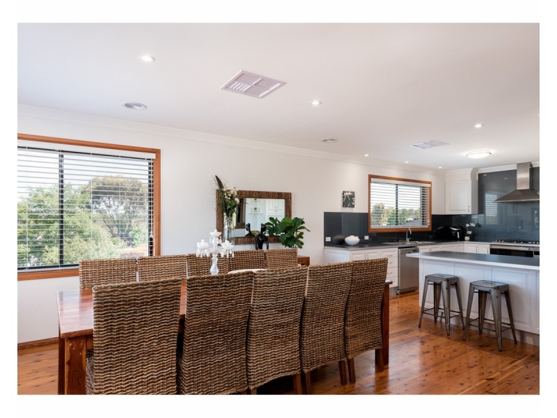 28 Newton Circuit, Thurgoona NSW 2640