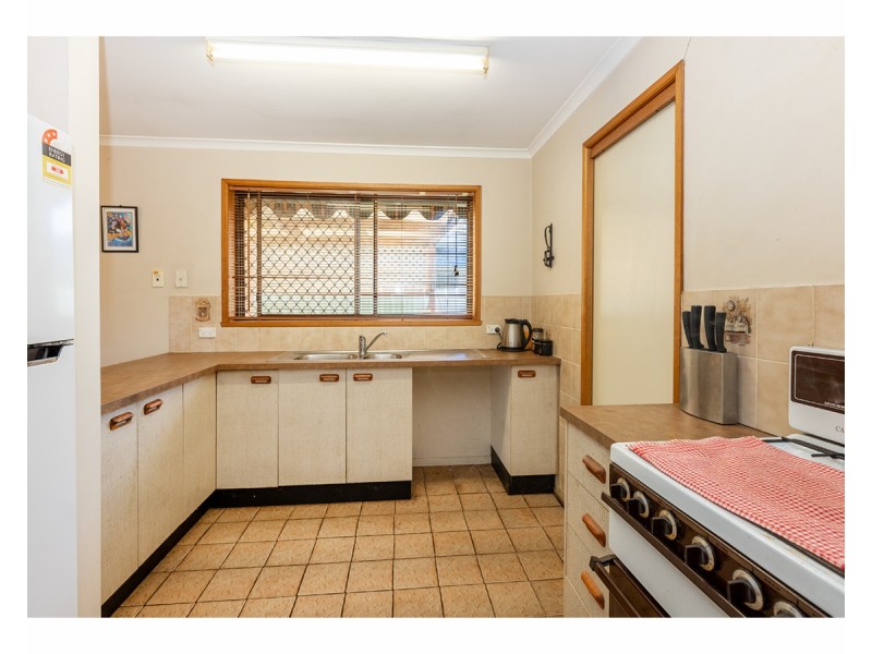 2/426 Bevan Street, Lavington NSW 2641