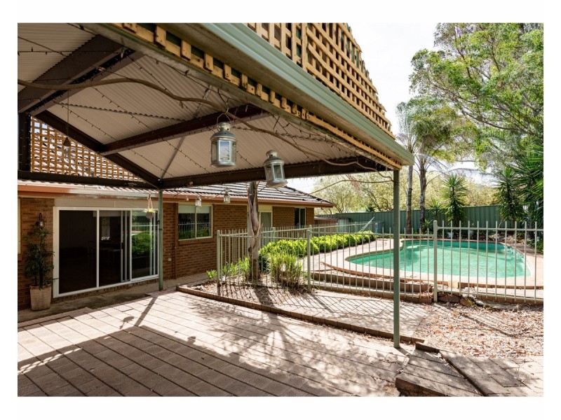 14 Stewart Court, Thurgoona NSW 2640