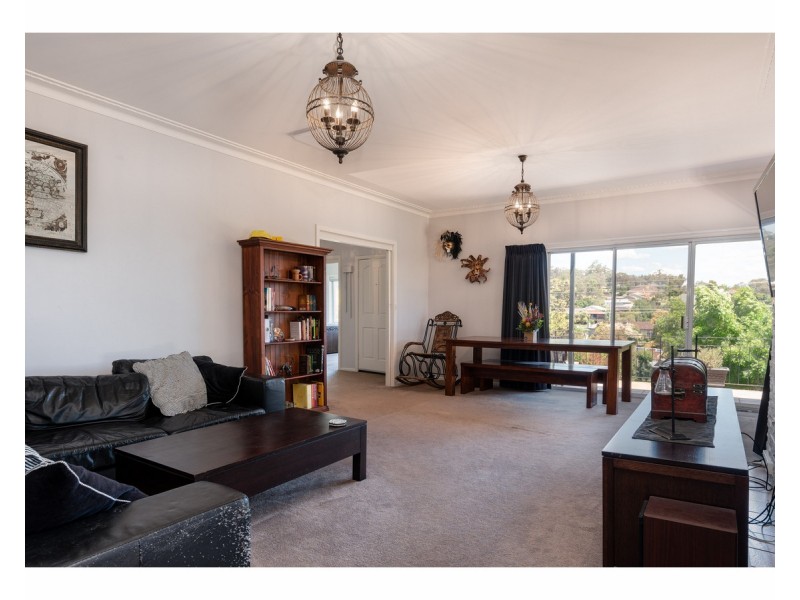 206 Bernhardt Street, East Albury NSW 2640