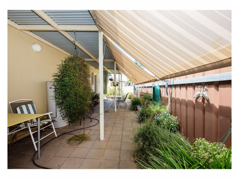 1-4/31 Russell Street, Howlong NSW 2643