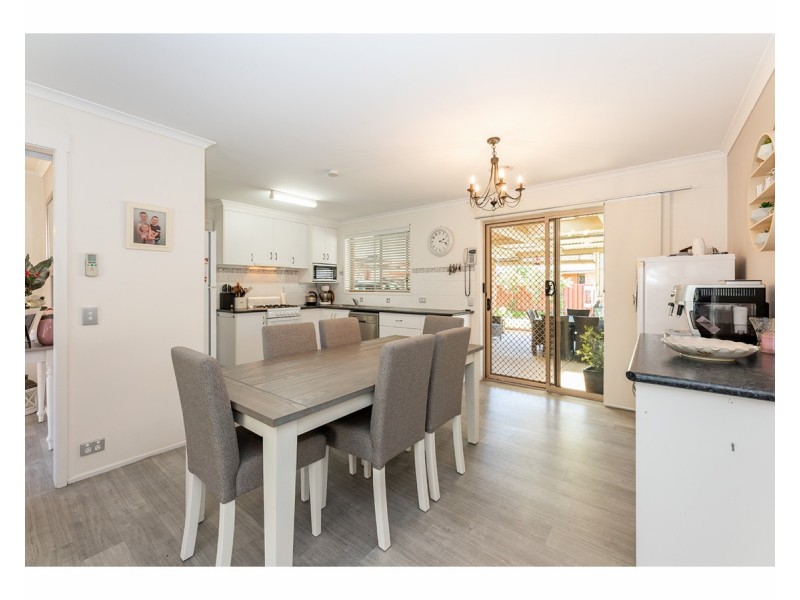 14 Decora Place, Thurgoona NSW 2640
