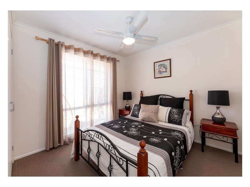 14 Decora Place, Thurgoona NSW 2640