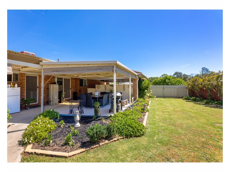 14 Decora Place, Thurgoona NSW 2640