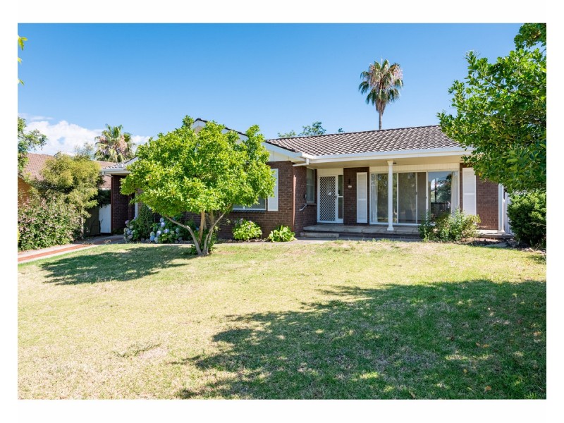 300 Wirraway Street, East Albury NSW 2640