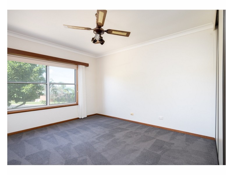 300 Wirraway Street, East Albury NSW 2640