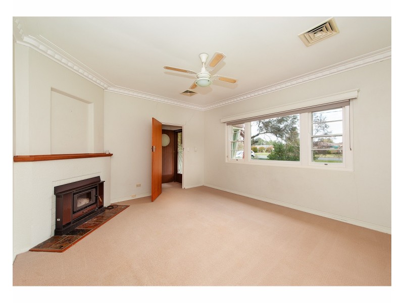 98 Balfour Street, Culcairn NSW 2660