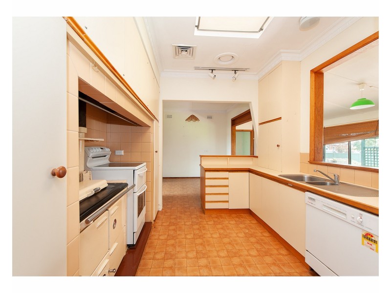 98 Balfour Street, Culcairn NSW 2660