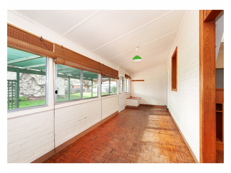 98 Balfour Street, Culcairn NSW 2660