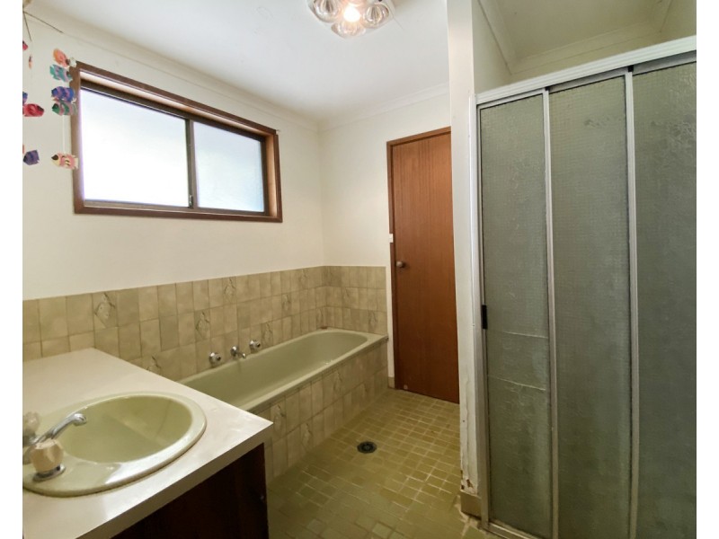 631 Lookout Road, Walla Walla NSW 2659