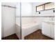 2/415 Romani Drive, Lavington NSW 2641