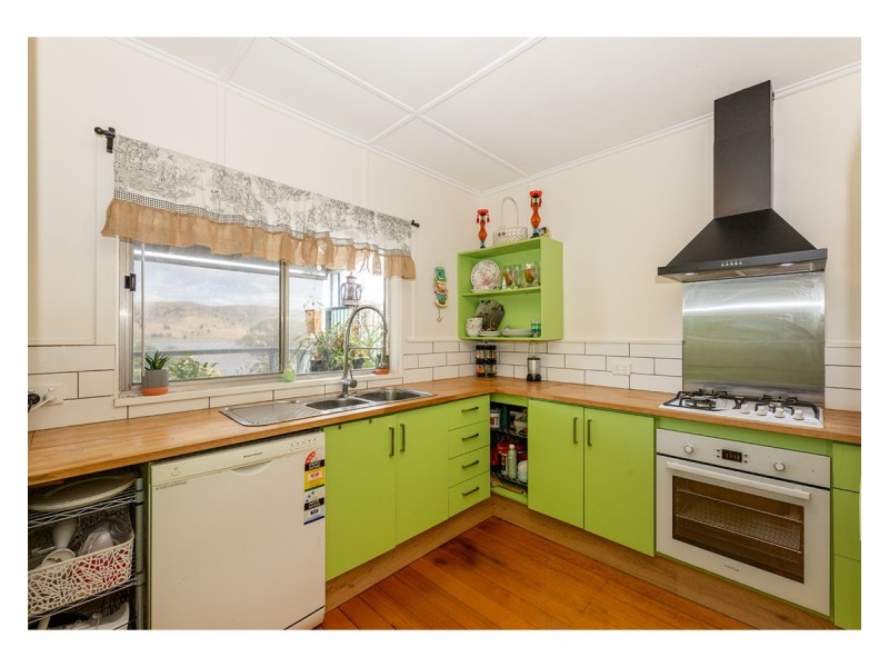 49 Jillico Avenue, Tallangatta VIC 3700