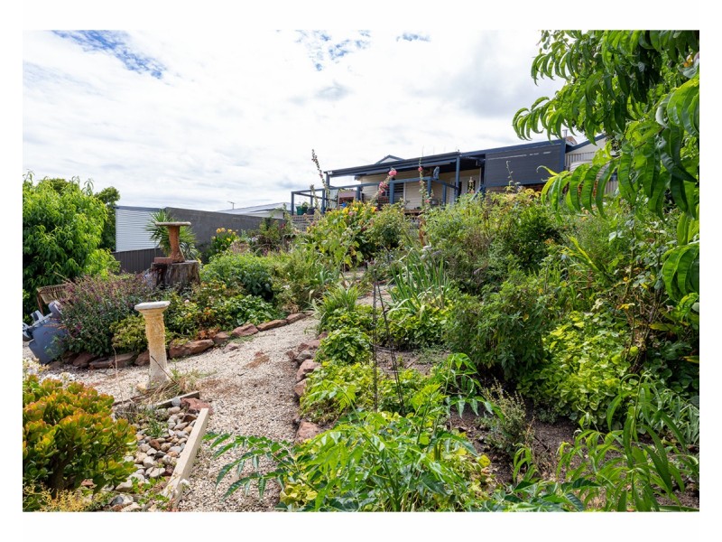 49 Jillico Avenue, Tallangatta VIC 3700