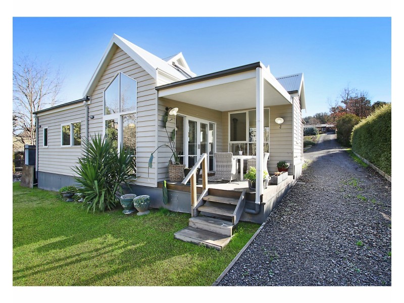 32 Isaacs Avenue, Yackandandah VIC 3749