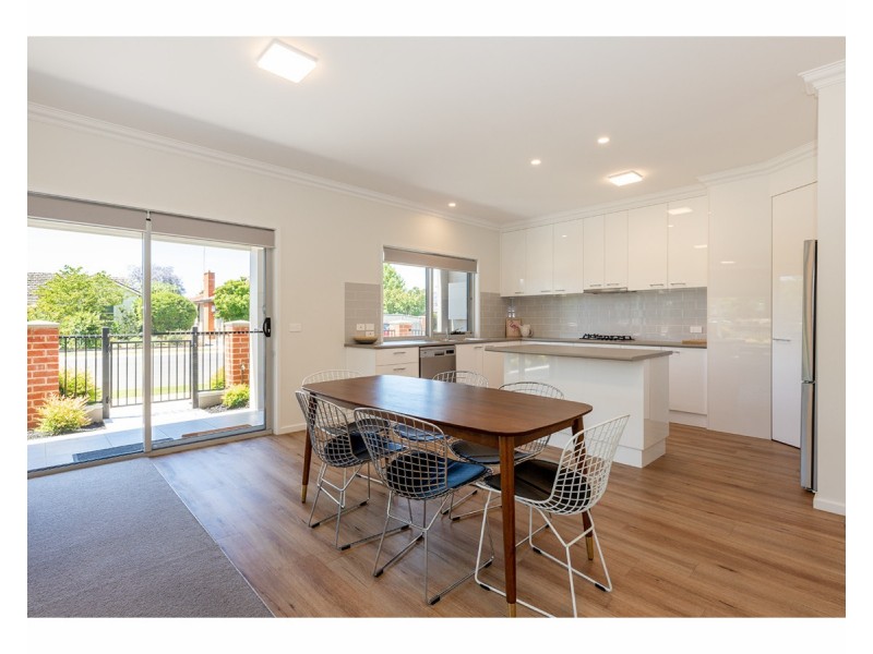 12 Beech Street, Wodonga VIC 3690