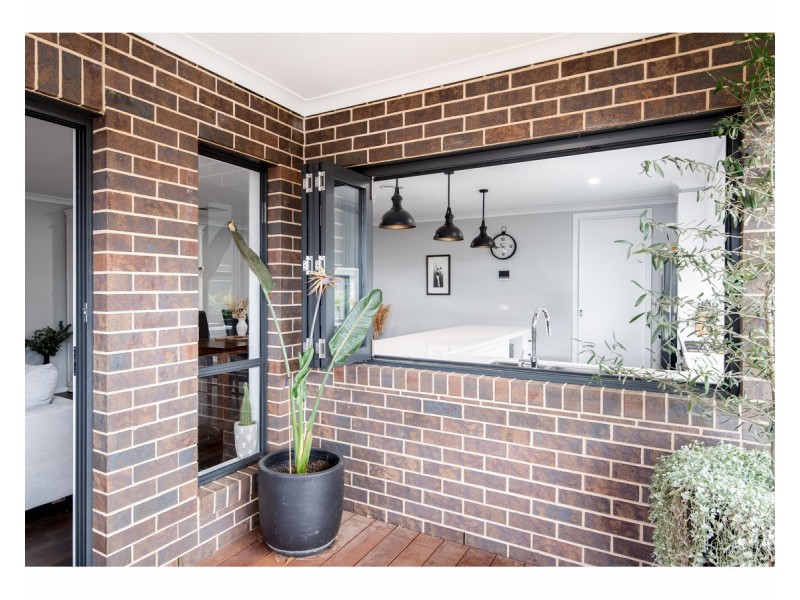 9 Billabong Place, Thurgoona NSW 2640