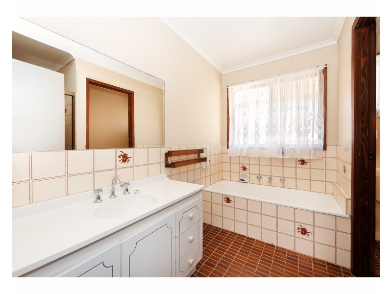 2/410 McLennan Street, West Albury NSW 2640