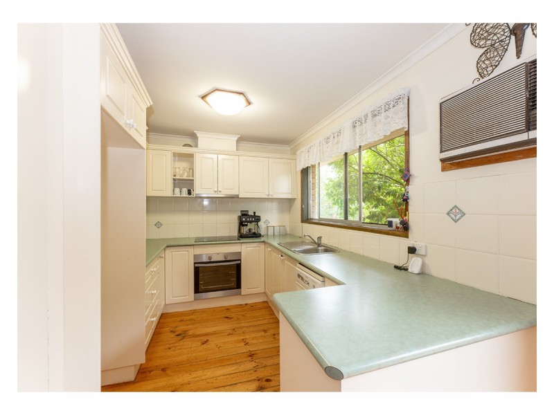 374 Reservoir Road, Lavington NSW 2641