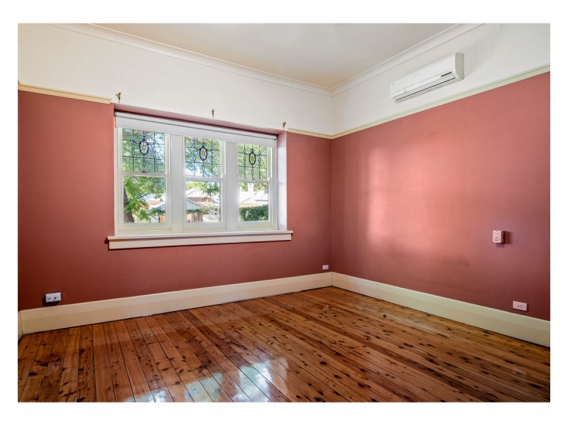 490 Crisp Street, Albury NSW 2640