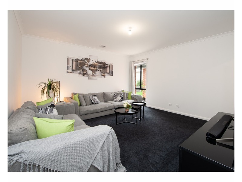10 Cremin Court, Thurgoona NSW 2640