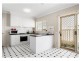 7 Chatterton Place, West Albury NSW 2640
