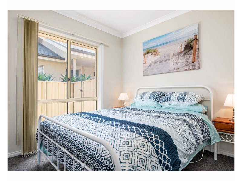 7 Chatterton Place, West Albury NSW 2640