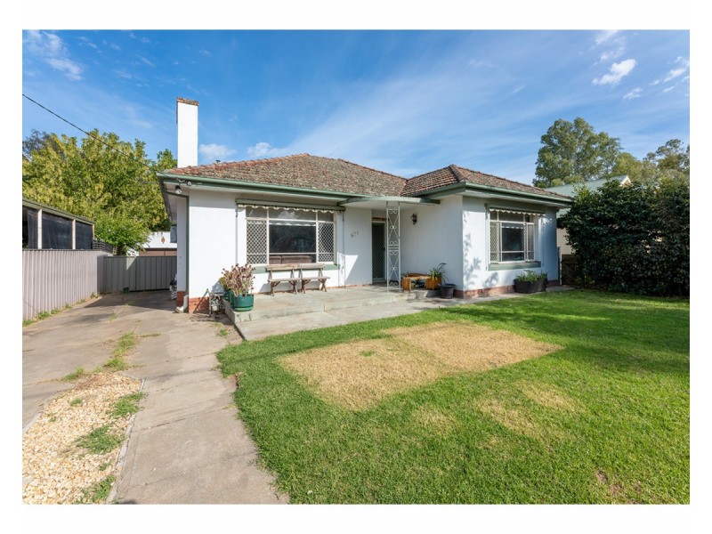 871 St James Crescent, North Albury NSW 2640