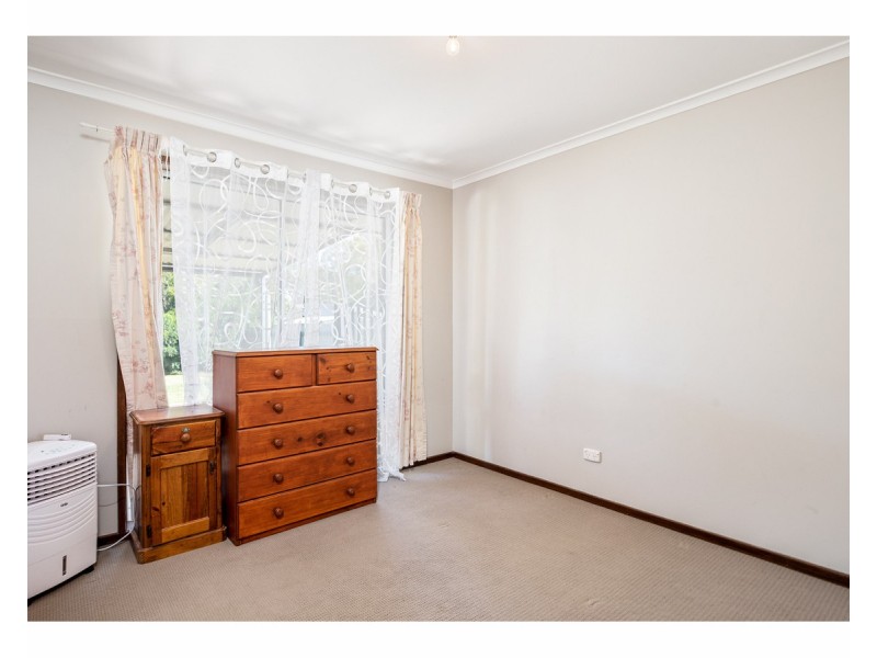 42 McMaster Avenue, Lavington NSW 2641