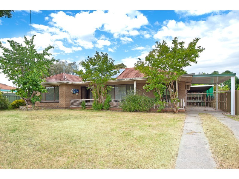 532 Margaret Street, Lavington NSW 2641