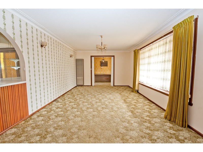 532 Margaret Street, Lavington NSW 2641