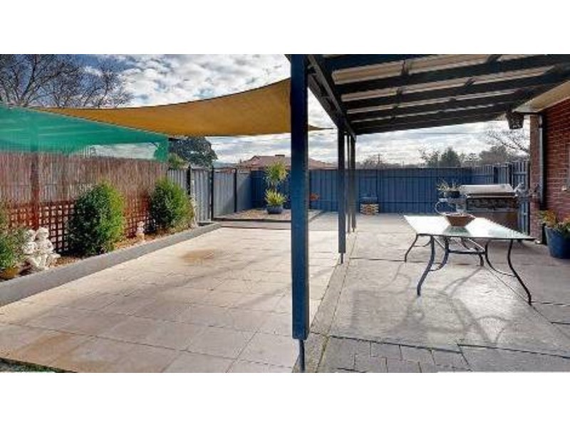 527 Schaefer St, Lavington NSW 2641