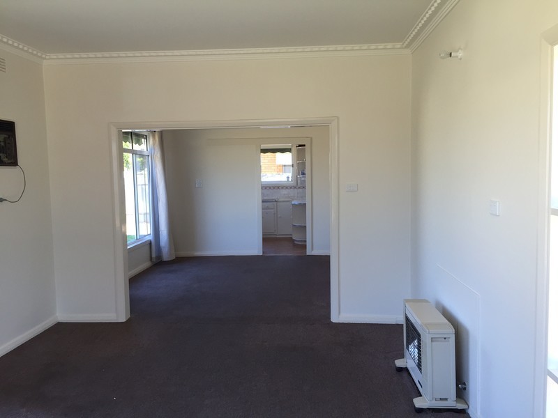 432 Douglas Road, Lavington NSW 2641