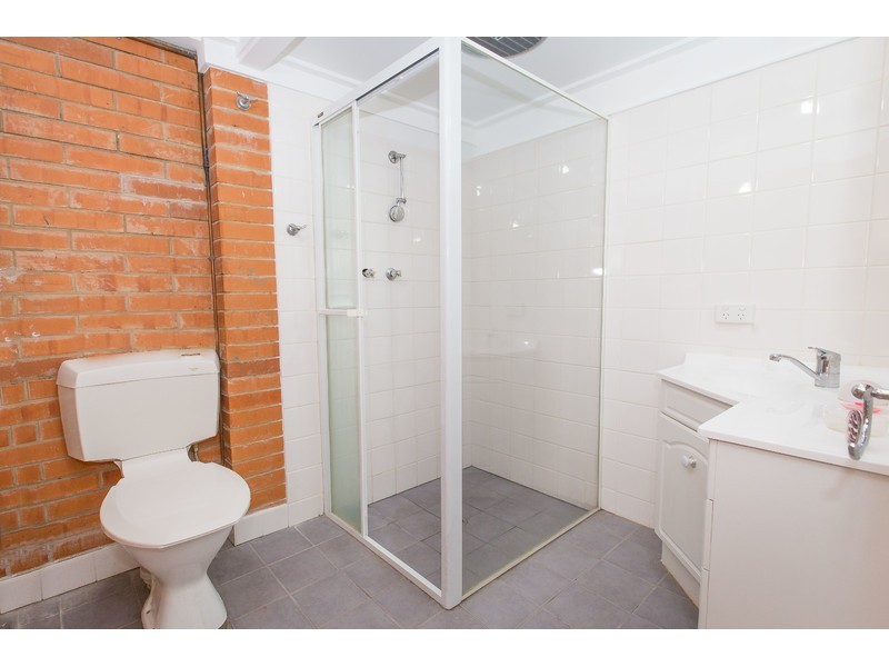 380 Amatex Street, East Albury NSW 2640