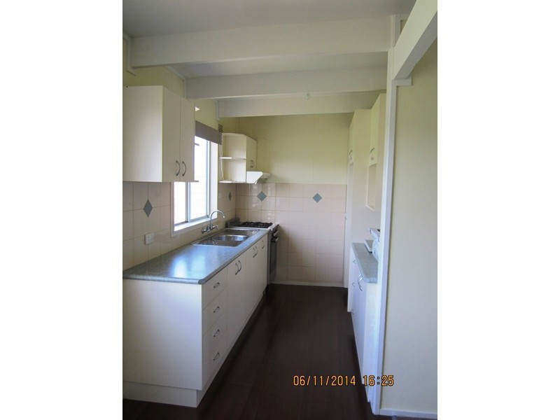 430 Douglas Road, Lavington NSW 2641